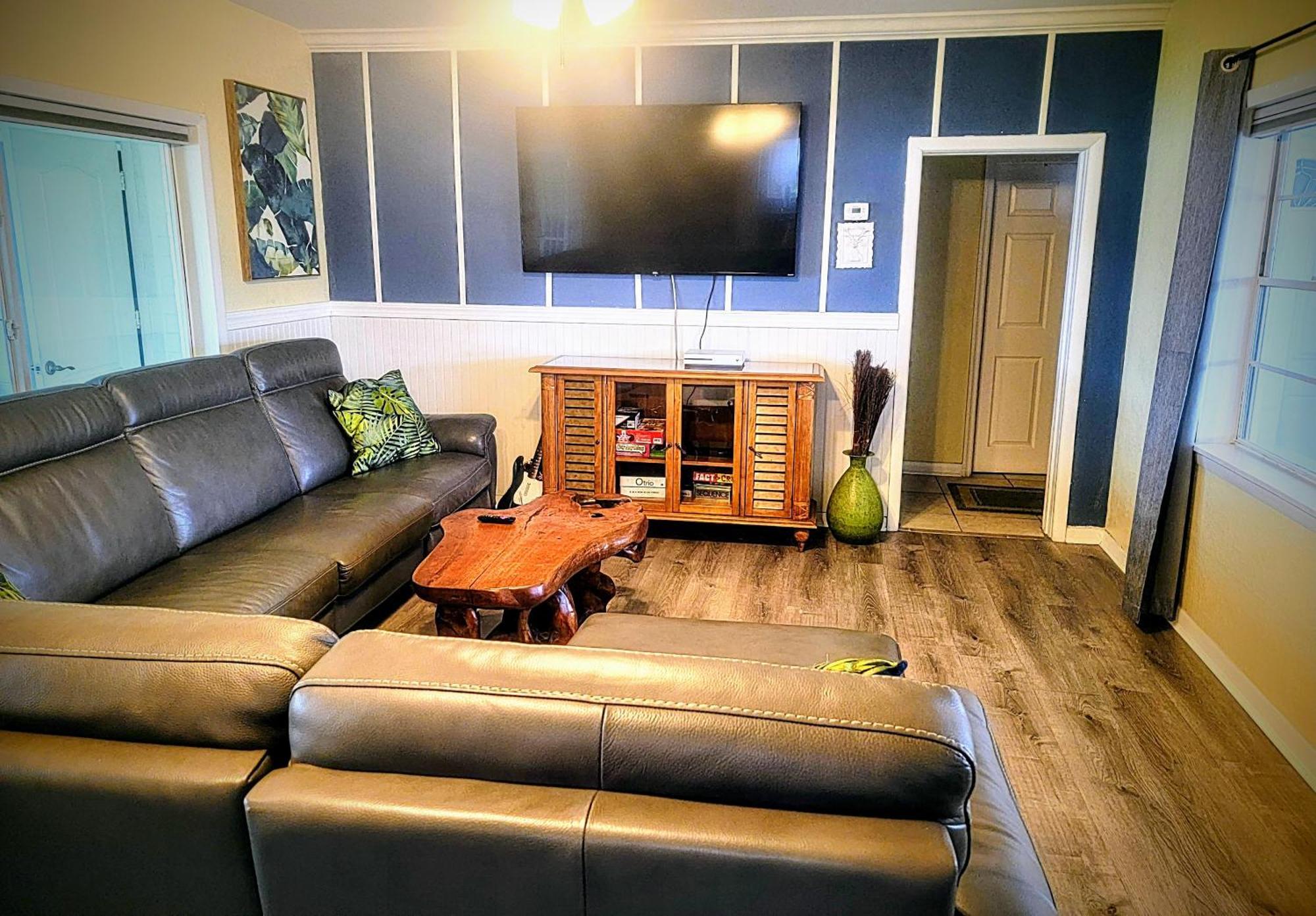 Orlando Lakefront Tiny Homes 6 Plus Month Rentals Værelse billede