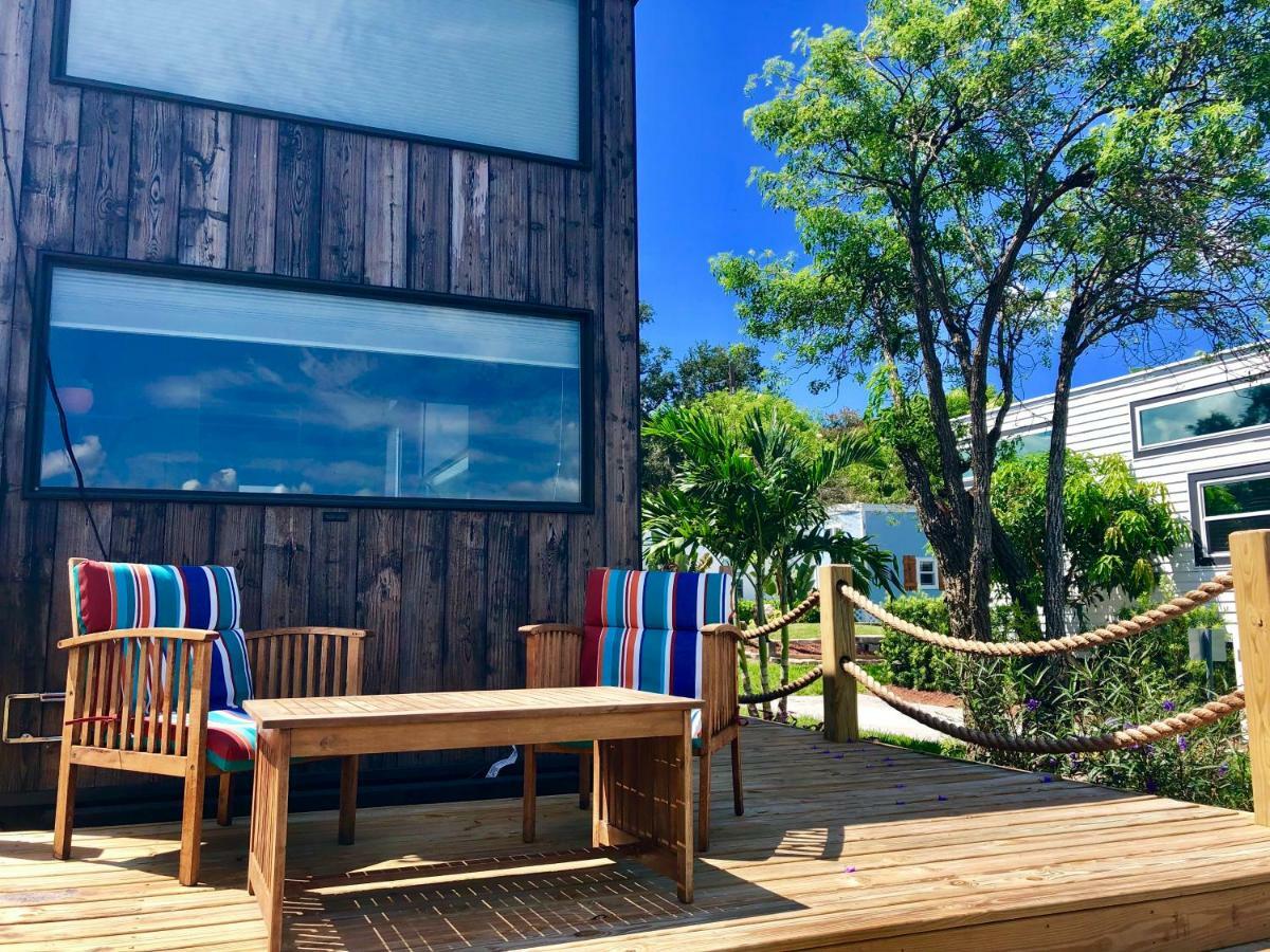 Orlando Lakefront Tiny Homes 6 Plus Month Rentals Eksteriør billede
